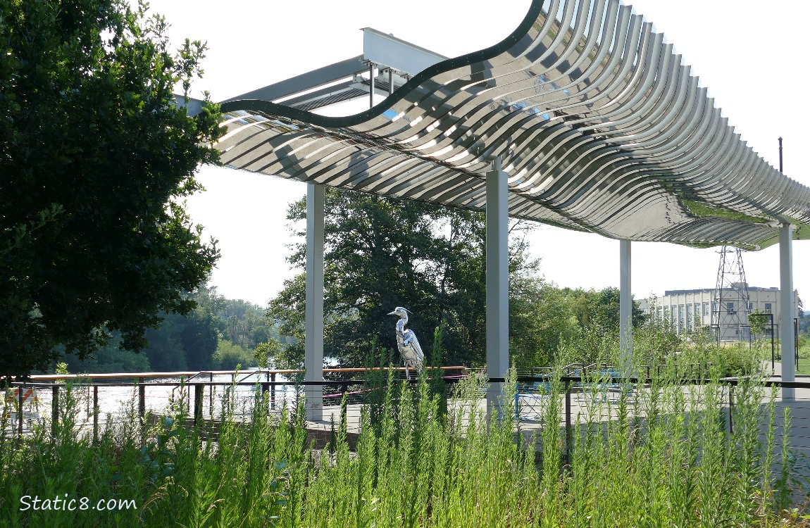 Heron sculpture under the art pavilion